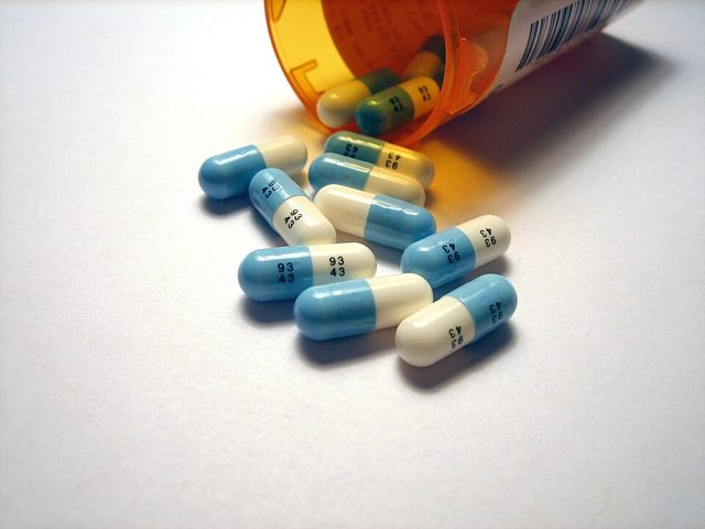 Prozac (fluoxetine) capsules