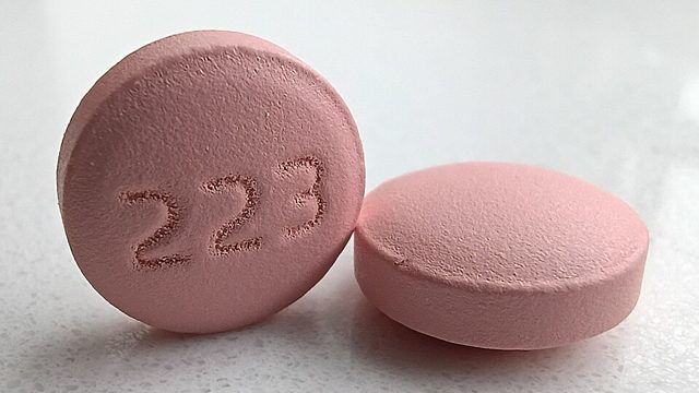 Lithium carbonate ER 300 mg tablets