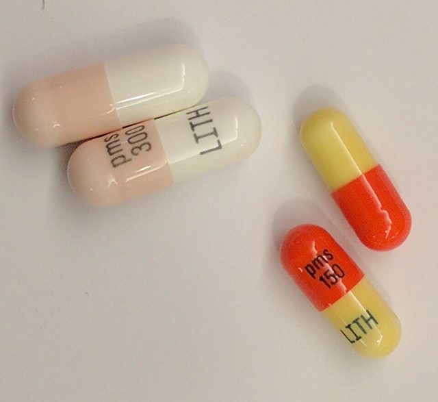 Lithium carbonate capsules (several strengths)